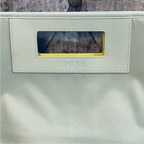 Clinique Light Green Tote Bag - Picture 6 of 7